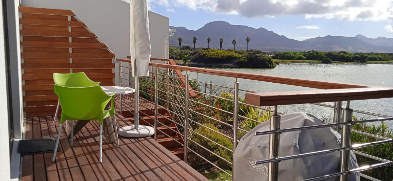 Vlei Cove Guesthouse Cape Town Bagian luar foto