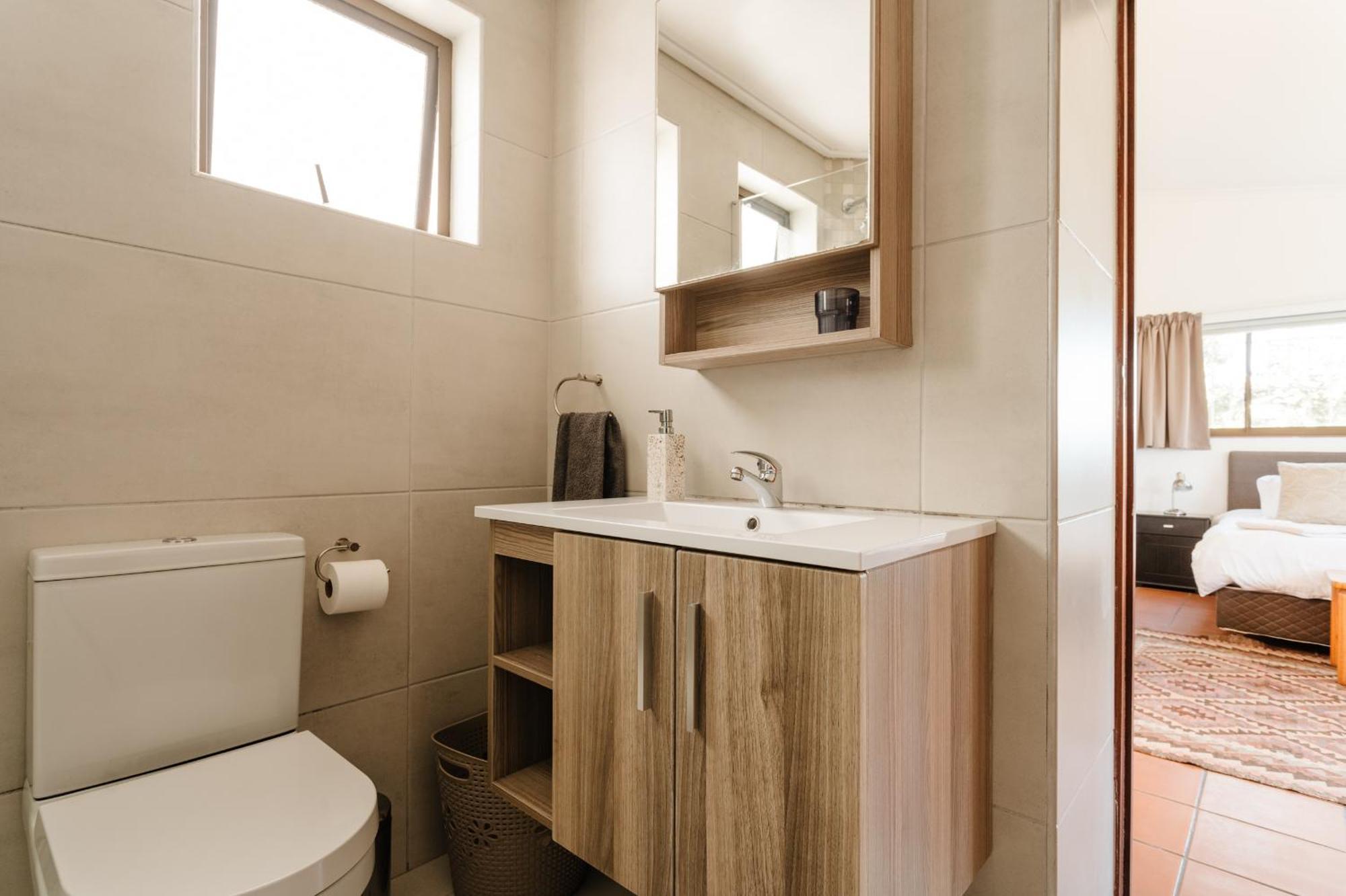 Vlei Cove Guesthouse Cape Town Bagian luar foto